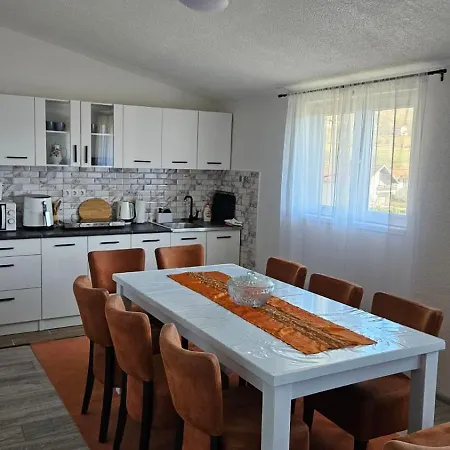 Apartamento Roots Orasac
